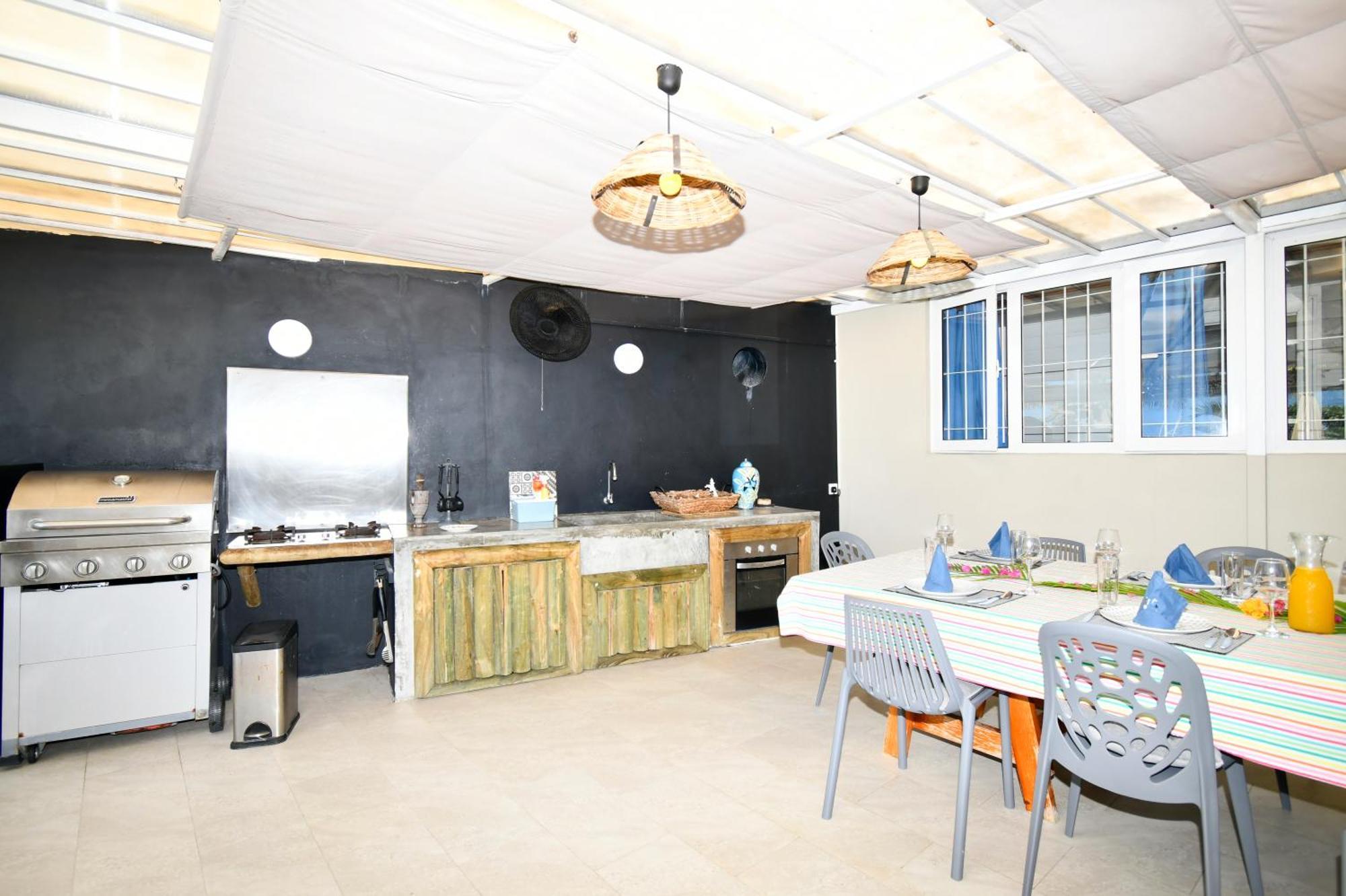 Chalet Kestrel With Pool On The Beach Riambel Екстериор снимка